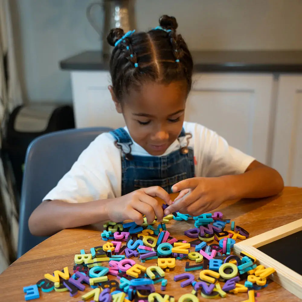 1" 200pc Rainbow Story Magnetic Letters
