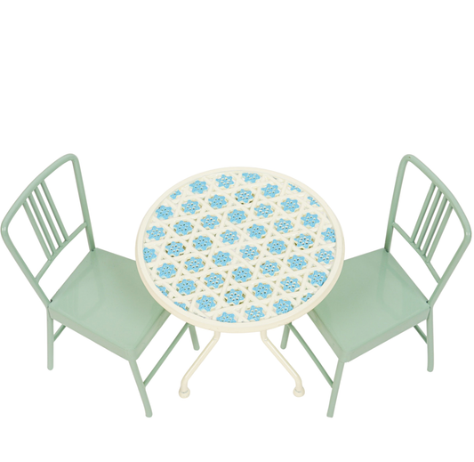 Toy Table and Chairs Fresh Green Floral Pattern